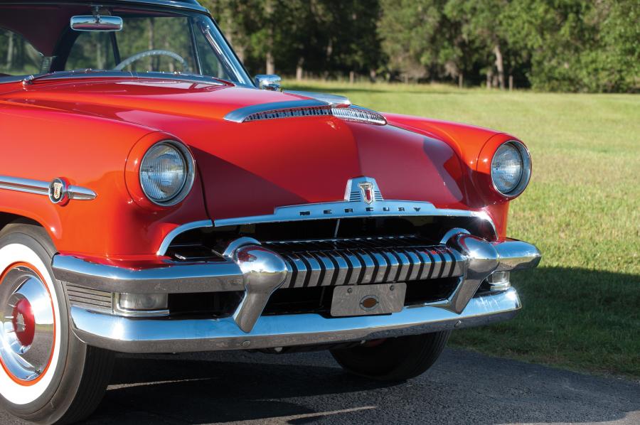  Mercury Monterey 2-Door Hardtop 1954 года  (фото 18 из 22)